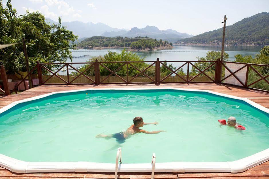 Hotel Sakli Gol Evleri Karacaören Exteriér fotografie